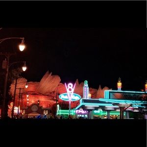 Meet your Posher, Ceci